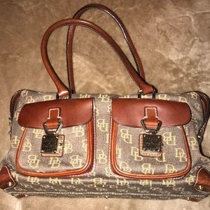Dooney & Bourke Bag